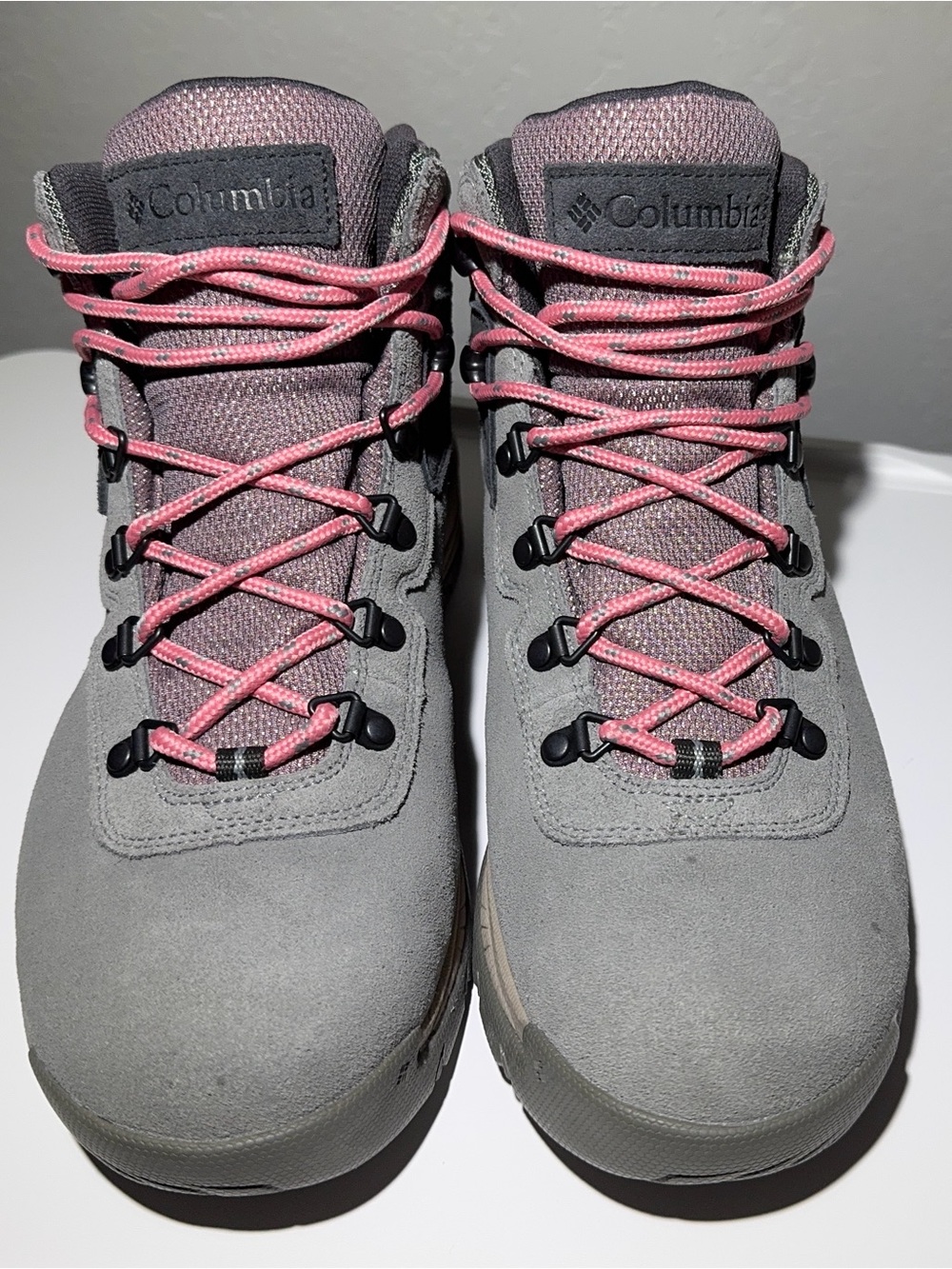 Columbia Women's Newton Ridge Plus Waterproof Amped Hiking boots Gray Pink 10.5W
